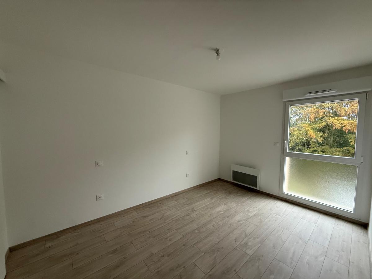 2 pièces - 2ème étage - 45m² - 687,88 € - Photo #4