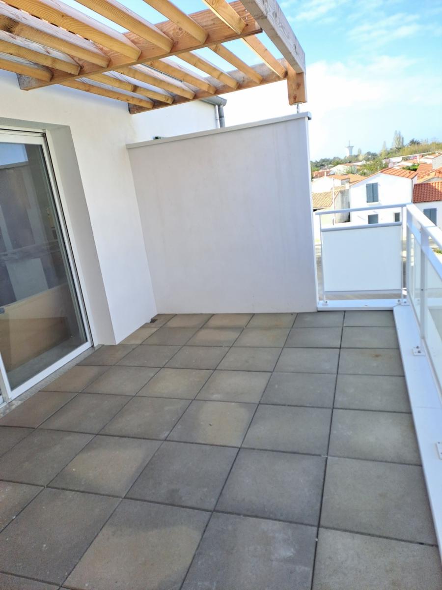 
																			4 pièces - 
																		2ème étage - 92m² - 1 044,55 € - Photo #1