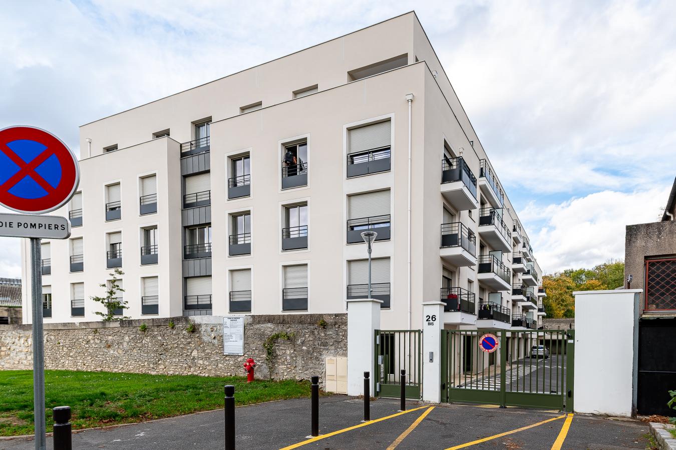 
																																							2 pièces - 
																																						1er étage - 38m² - 698,24 € - Photo #1