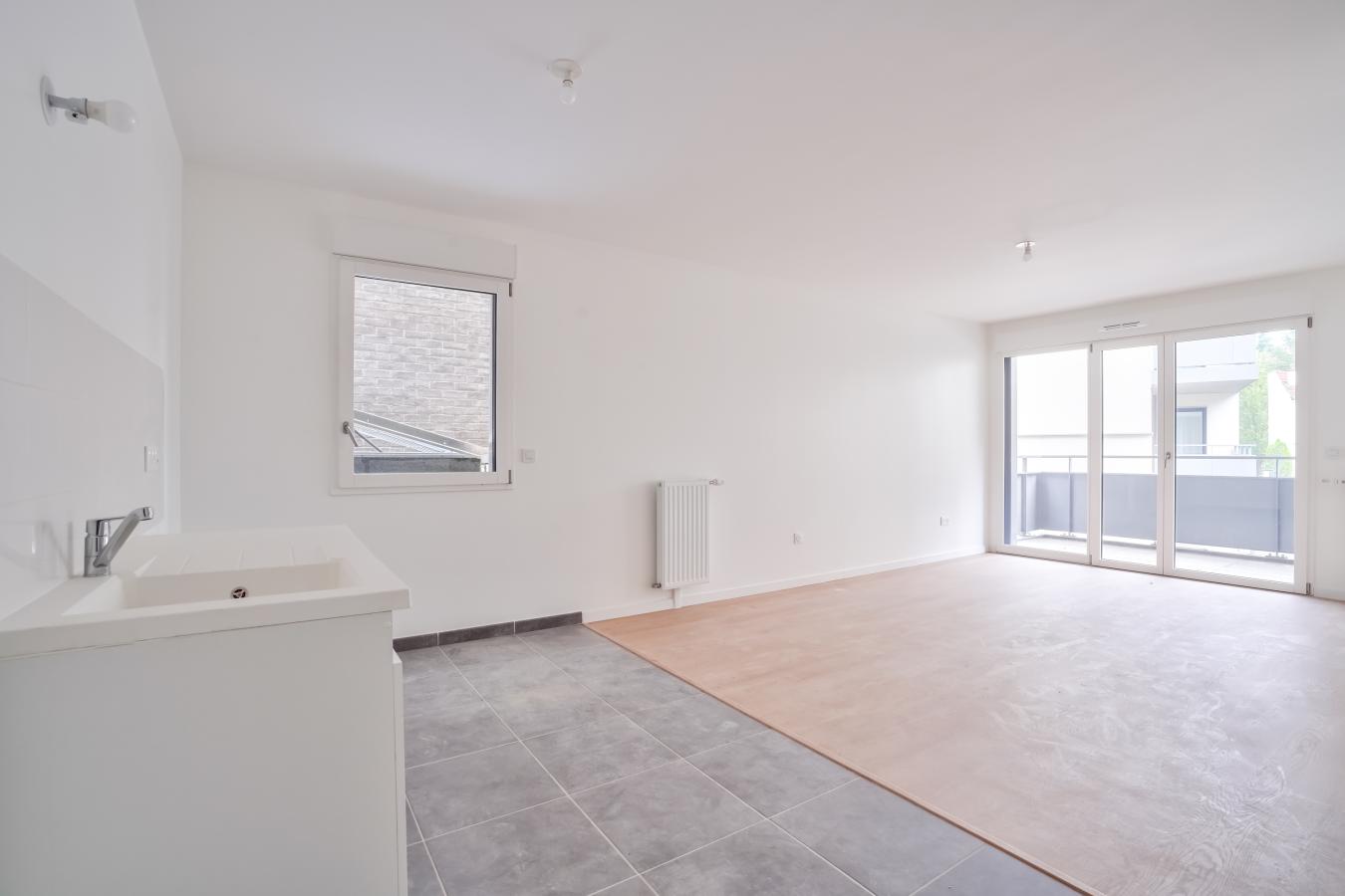 
																																							4 pièces - 
																																						3ème étage - 76m² - 1 632,01 € - Photo #2