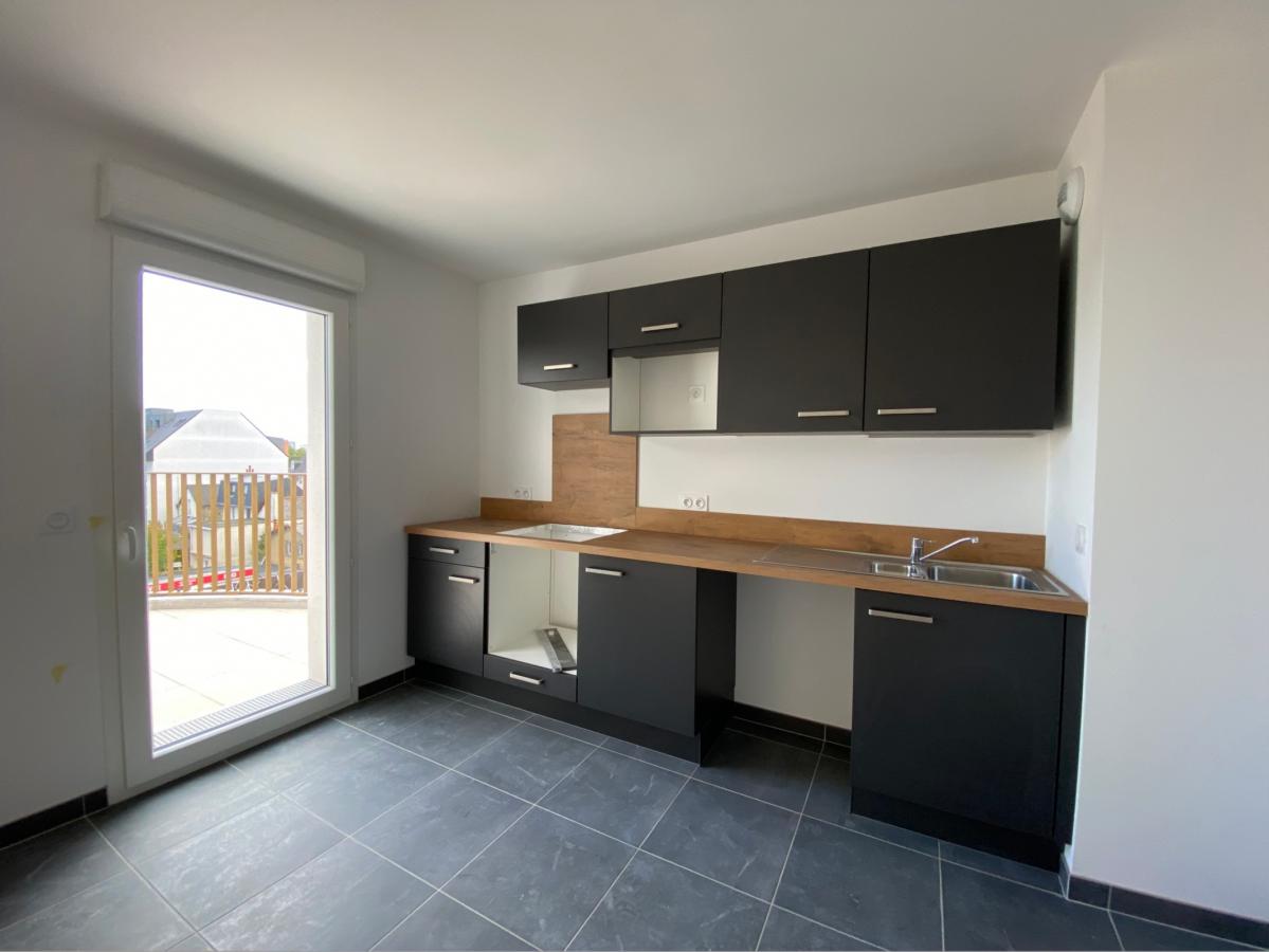 
																			4 pièces - 
																		4ème étage - 110m² - 1 493,94 € - Photo #1