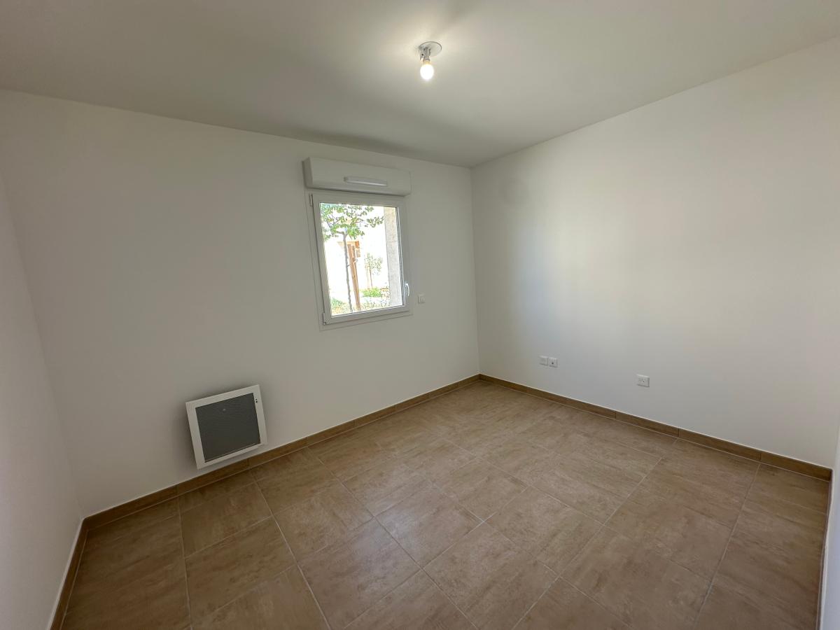 
																																							3 pièces - 
																																						1er étage - 63m² - 759,02 € - Photo #2