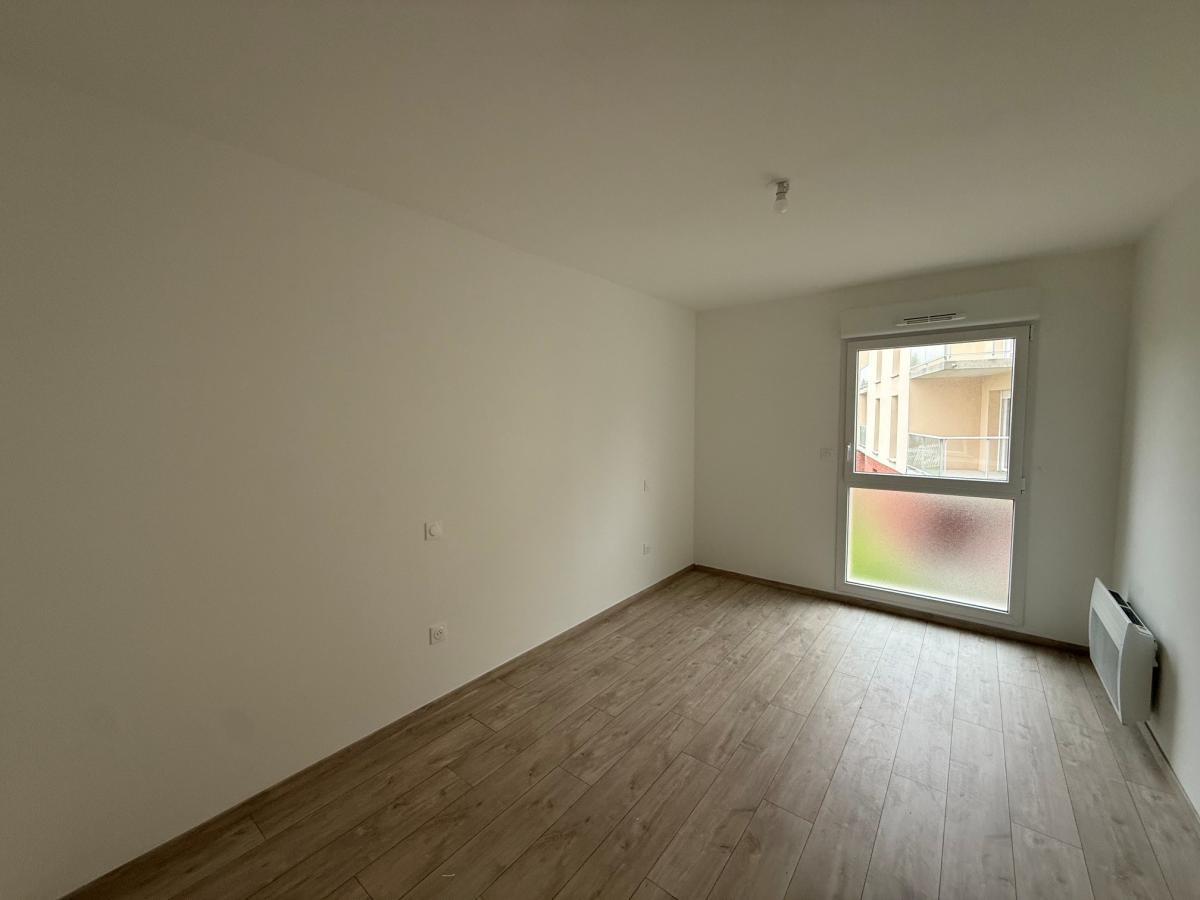 3 pièces - 1er étage - 63m² - 814,34 € - Photo #4
