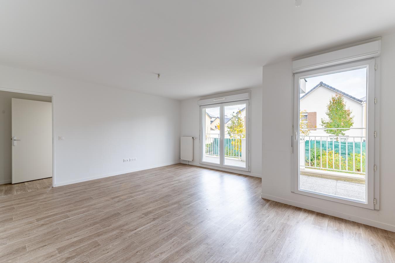 
																																							4 pièces - 
																																						4ème étage - 92m² - 1 304,03 € - Photo #4