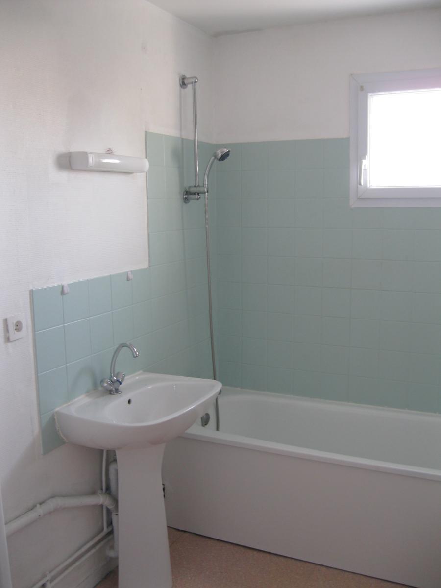 
																																							3 pièces - 
																																						RDC - 72m² - 140 000 € - Photo #3