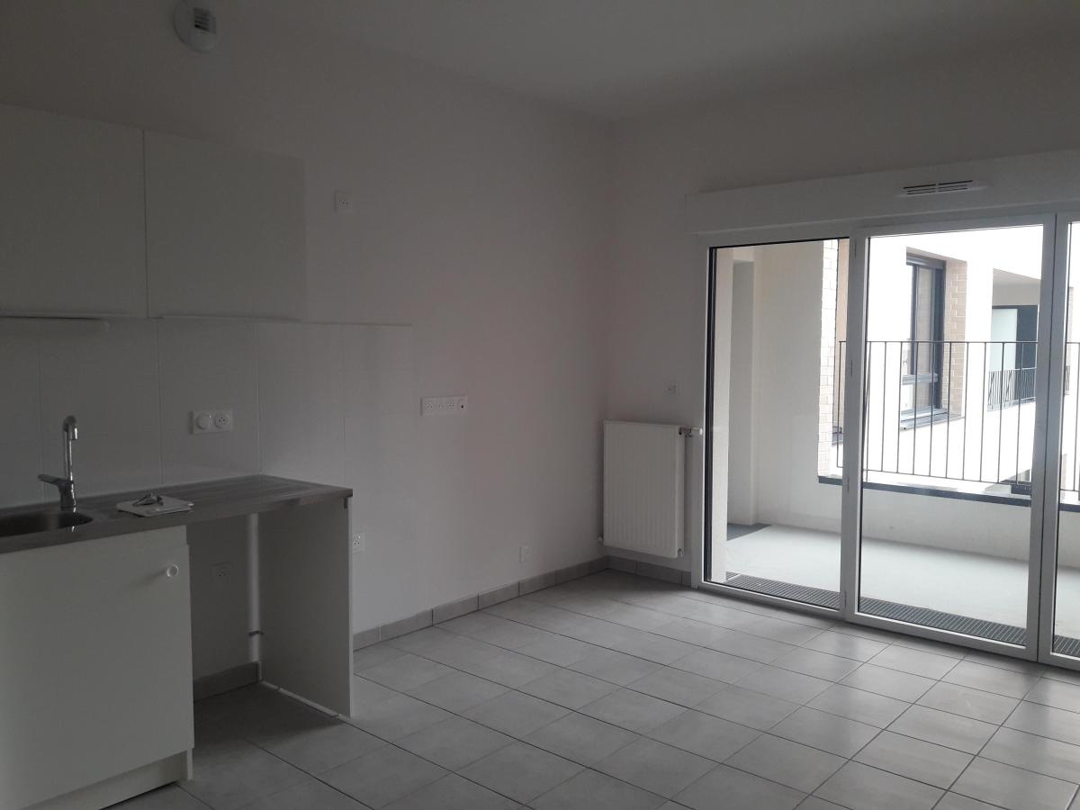 3 pièces - 6ème étage - 64m² - 986,57 € - Photo #4