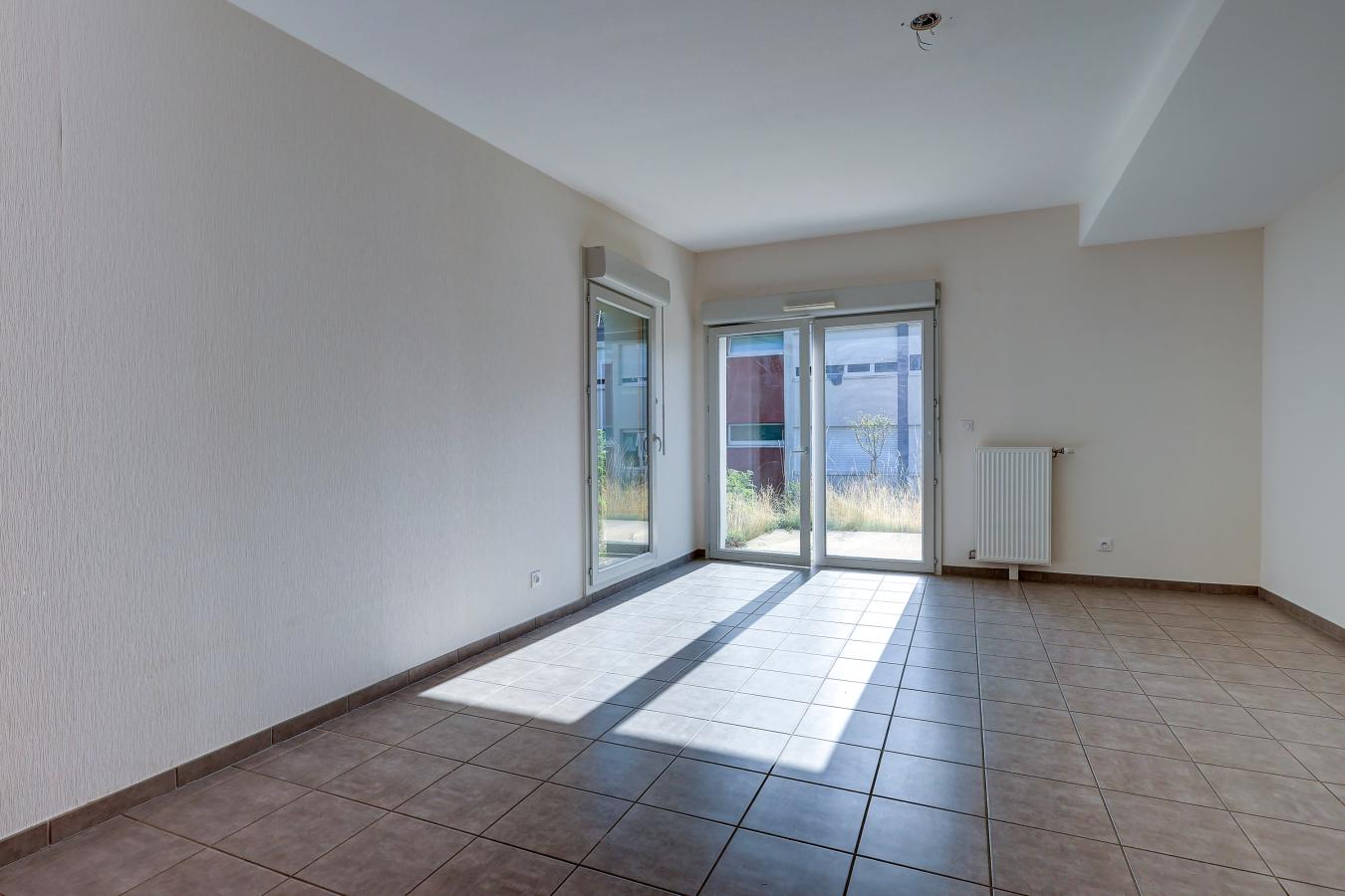 
																																							4 pièces - 
																																						RDC - 87m² - 253 190 € - Photo #1