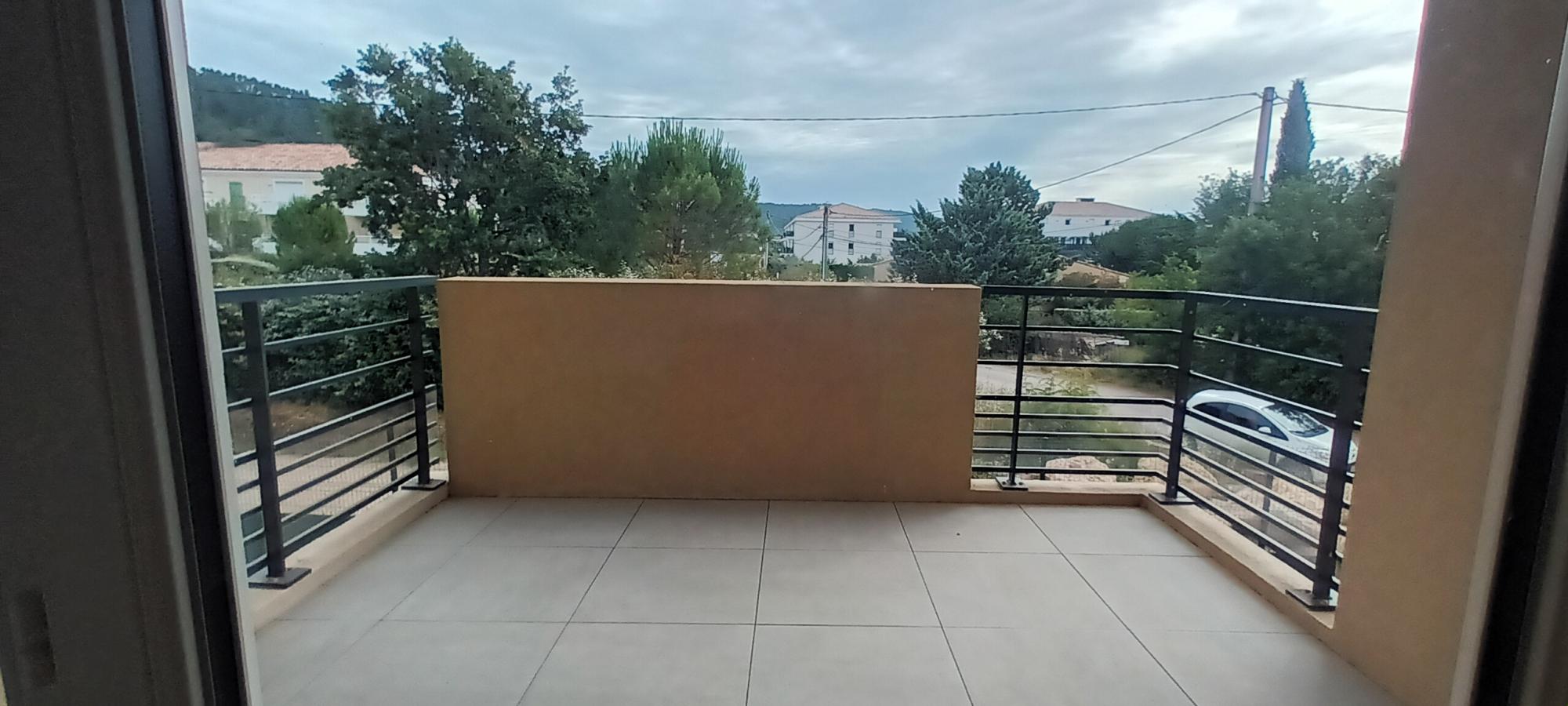 3 pièces - 1er étage - 62m² - 774,26 € - Photo #0