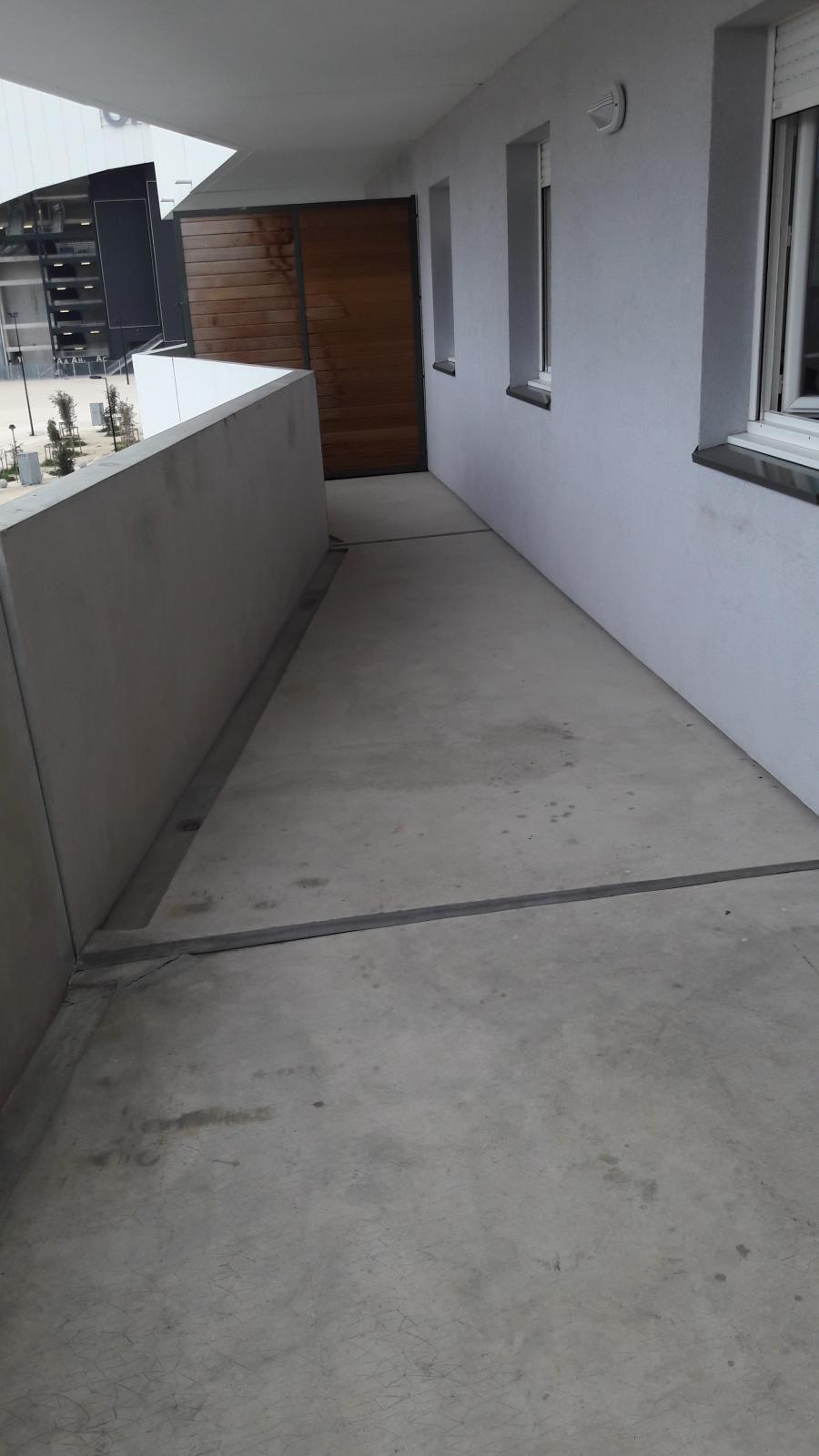 
																																							3 pièces - 
																																						1er étage - 77m² - 1 037,68 € - Photo #3