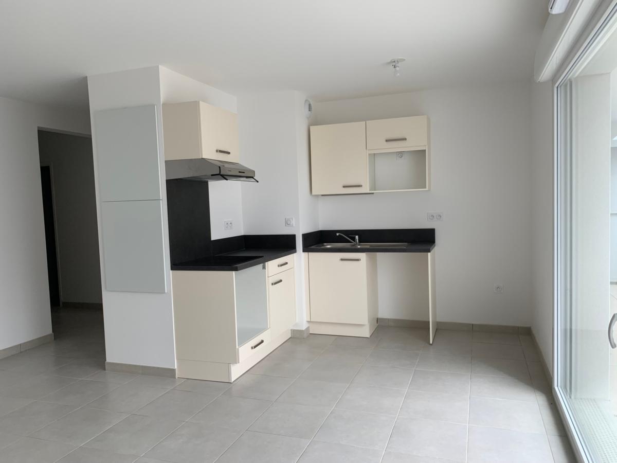 
																			3 pièces - 
																		3ème étage - 62m² - 815,58 € - Photo #2