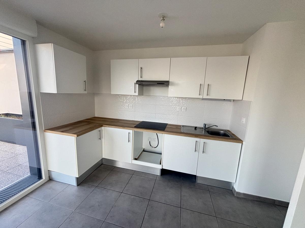 
																																							4 pièces - 
																																						5ème étage - 85m² - 1 089,00 € - Photo #3