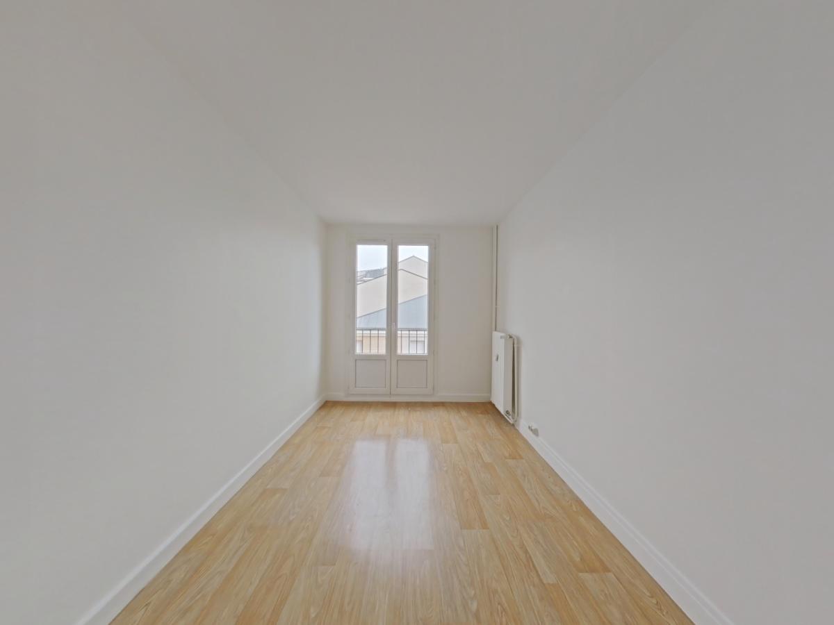 
																																							4 pièces - 
																																						7ème étage - 74m² - 819,94 € - Photo #4
