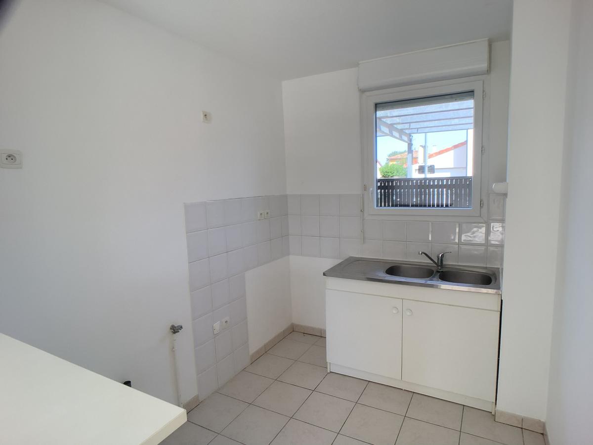 
																																							3 pièces - 
																																						RDC - 65m² - 149 000 € - Photo #4