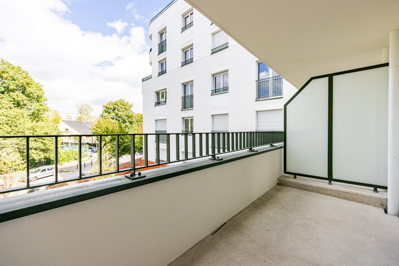 
																			3 pièces - 
																		1er étage - 62m² - 1 187,30 € - Photo #1