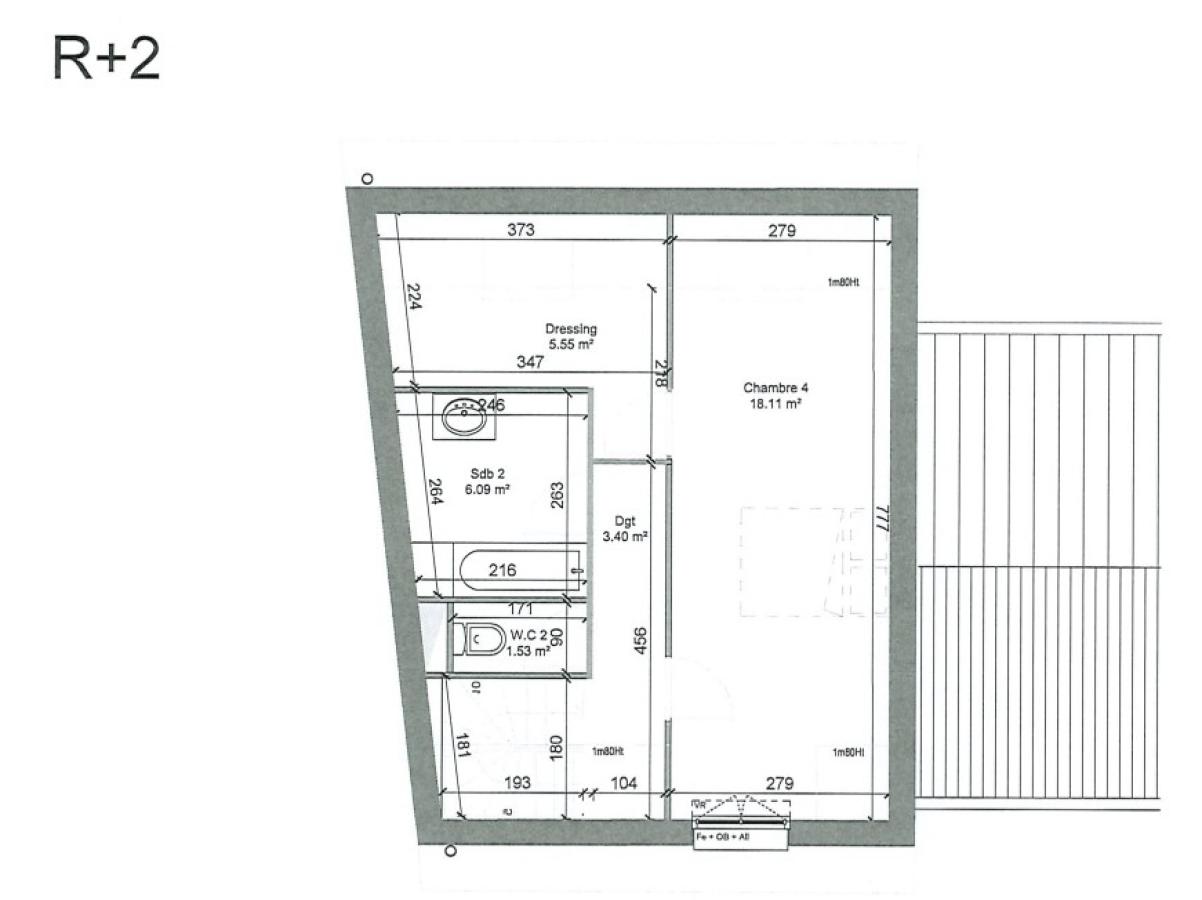 
																			5 pièces - 
																		RDC - 131m² - 1 754,42 € - Photo #3