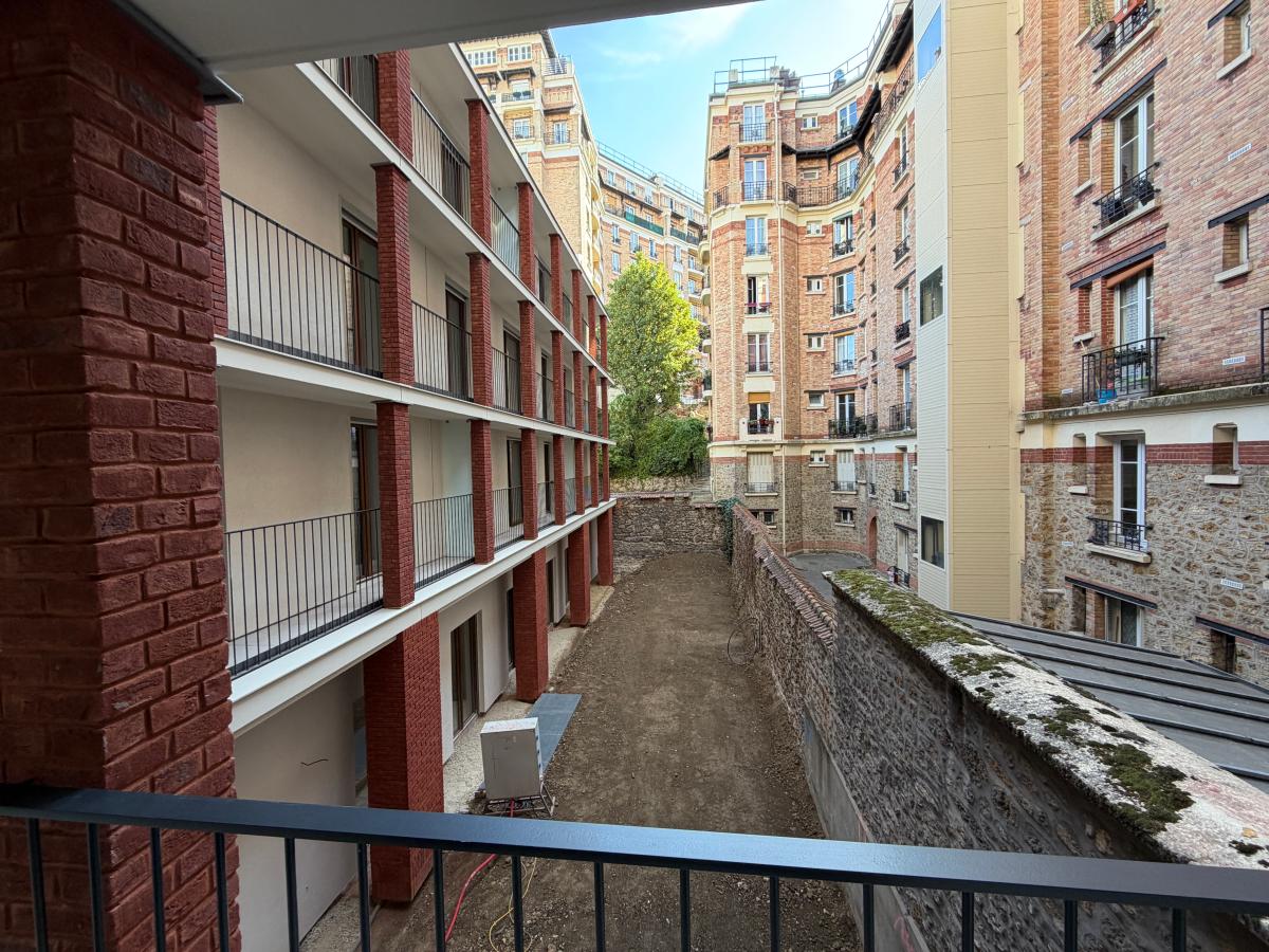 3 pièces - 1er étage - 73m² - 2 076,31 € - Photo #7