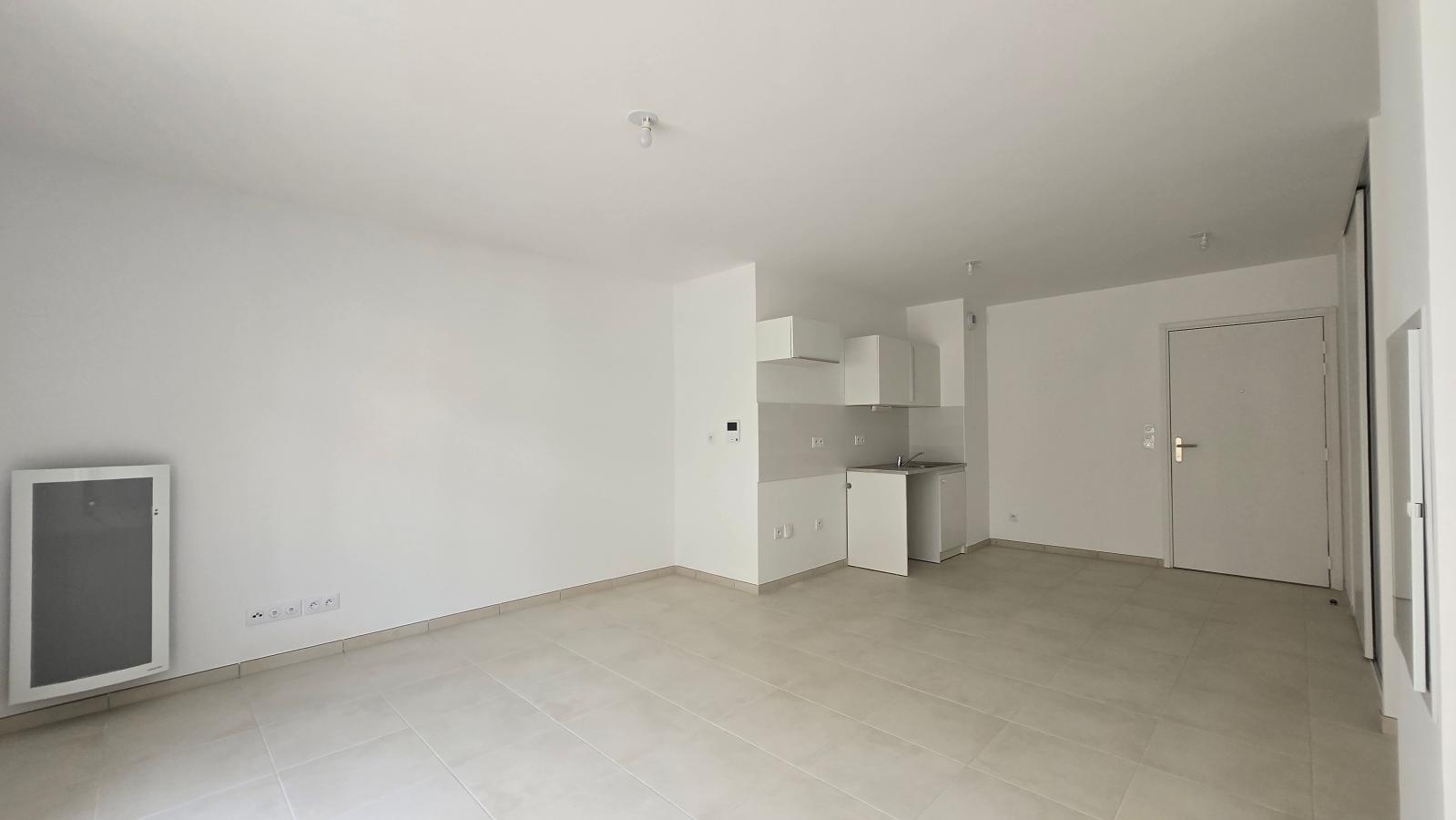 2 pièces - RDC - 45m² - 641,94 € - Photo #3