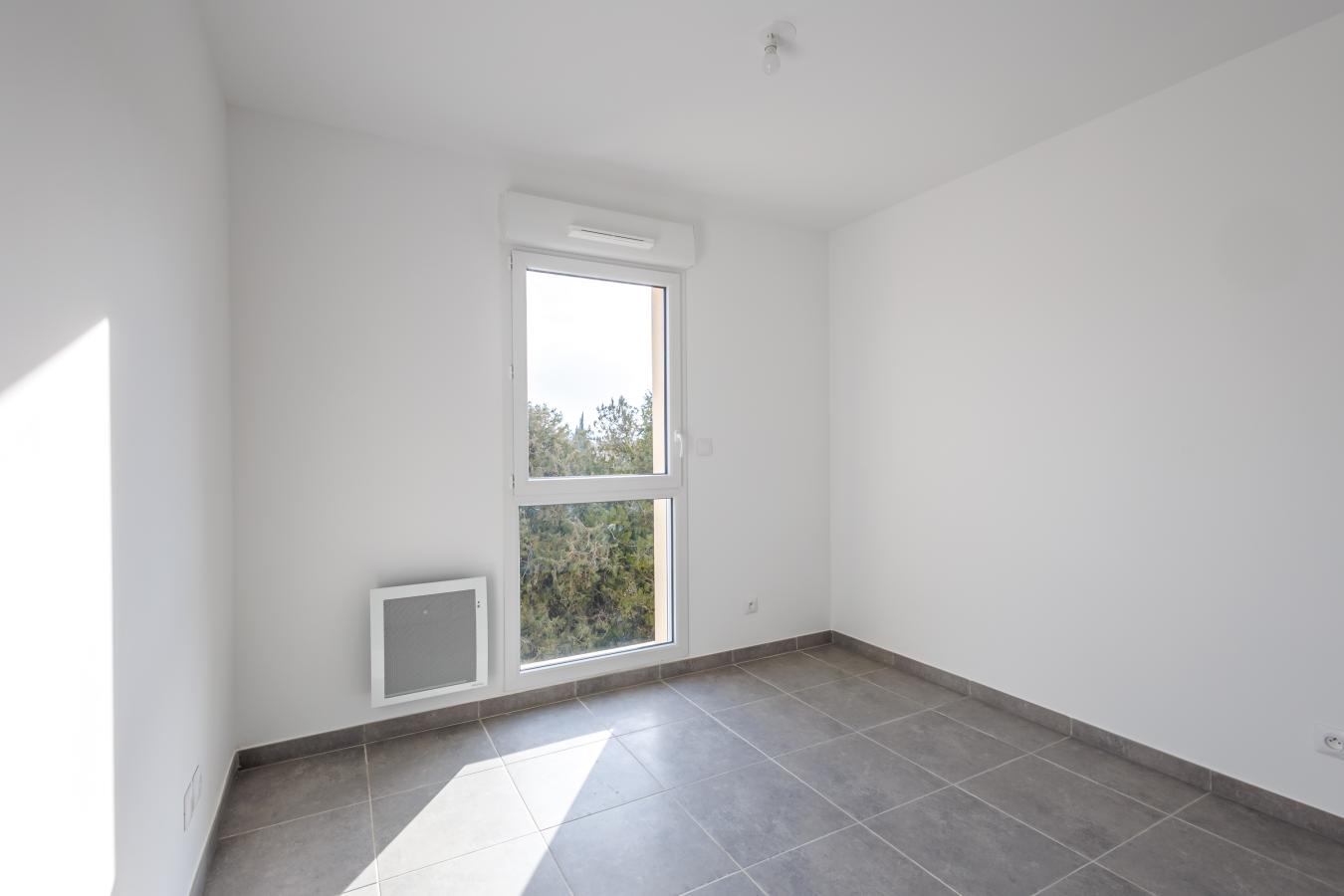 
																																							3 pièces - 
																																						2ème étage - 64m² - 730,35 € - Photo #3