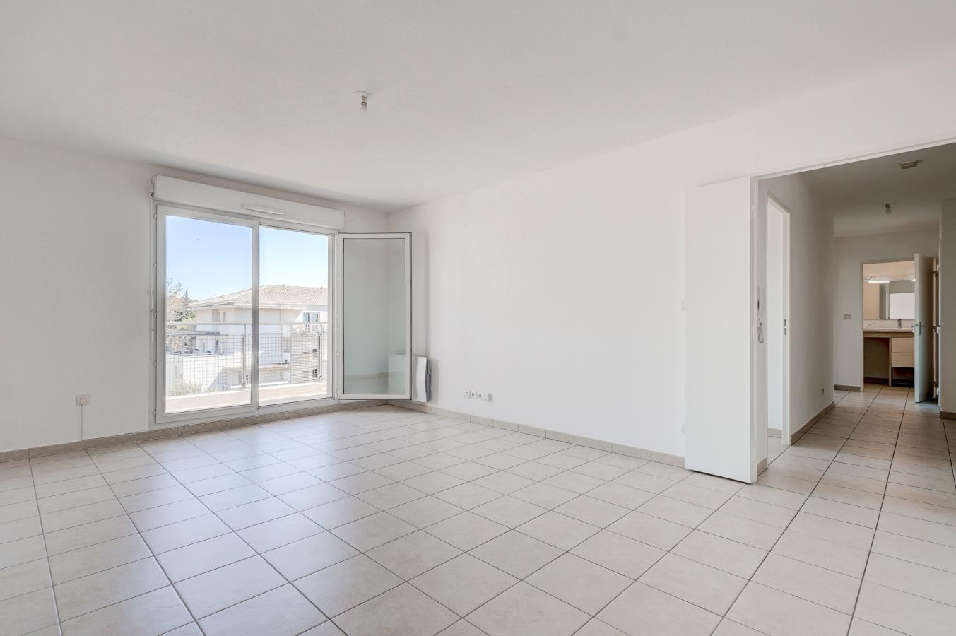 
																			3 pièces – 
																		4ème étage – 66m² - 271 700 € - Photo #2