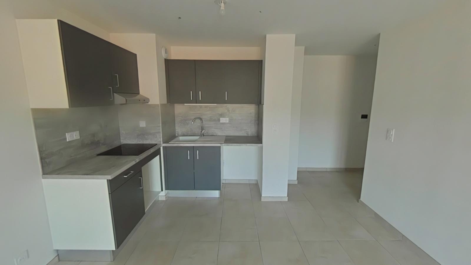 2 pièces - 2ème étage - 47m² - 683,14 € - Photo #2