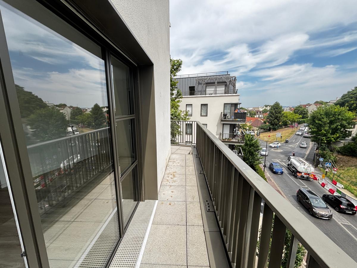 2 pièces - 4ème étage - 43m² - 1 084,15 € - Photo #3
