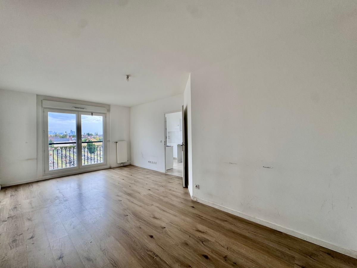 3 pièces - 3ème étage - 64m² - 1 254,44 € - Photo #0