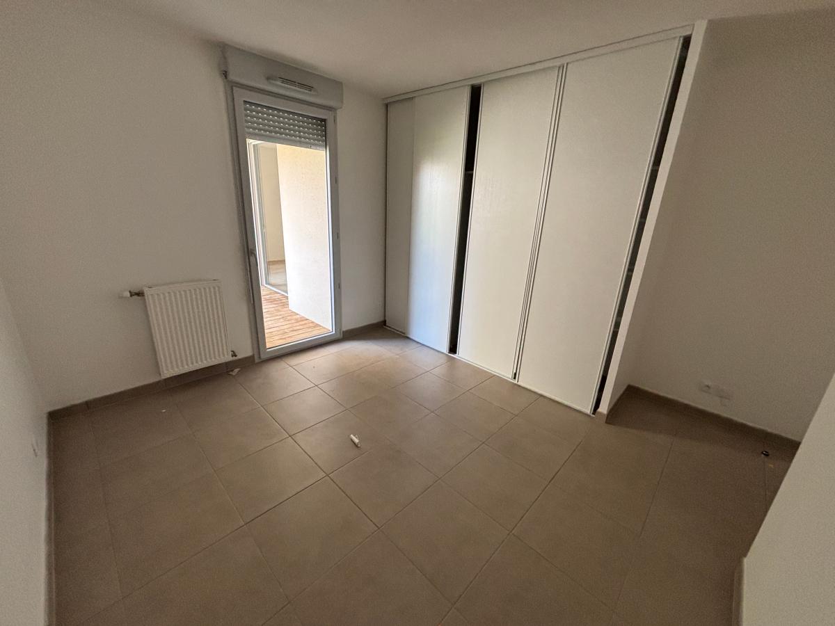 
																																							2 pièces - 
																																						RDC - 48m² - 691,67 € - Photo #3