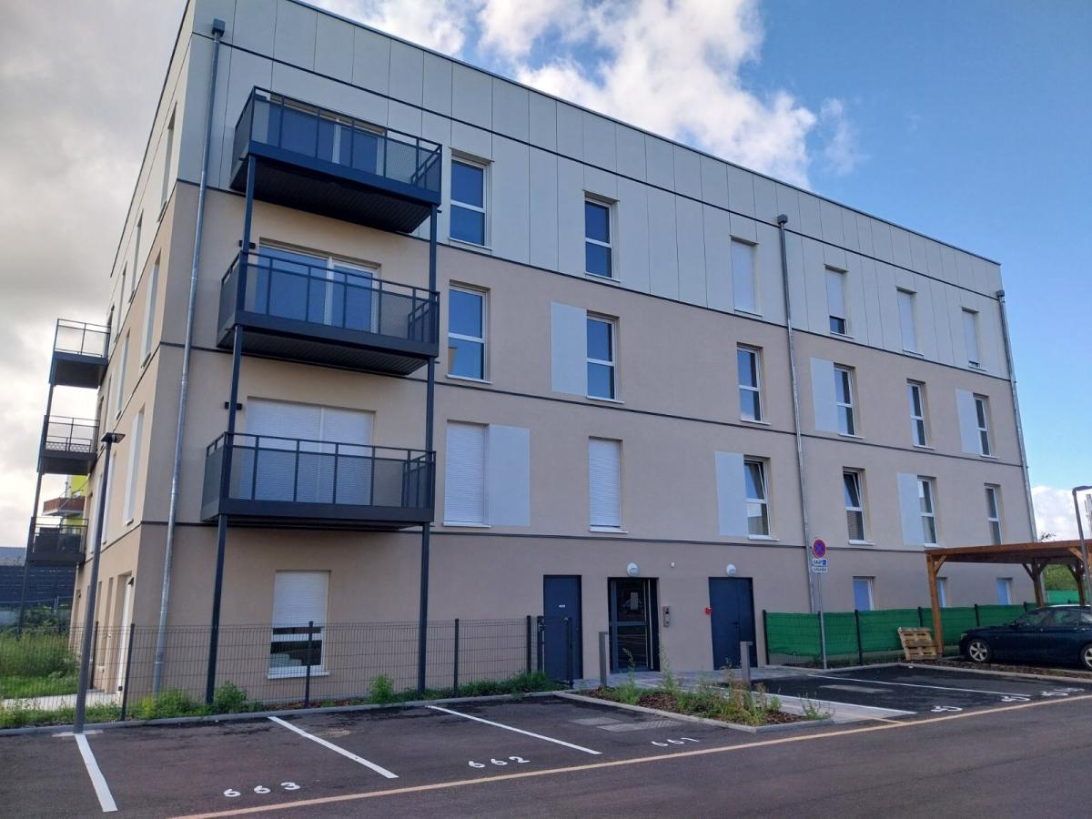 
																			3 pièces - 
																		3ème étage - 67m² - 935,85 € - Photo #0