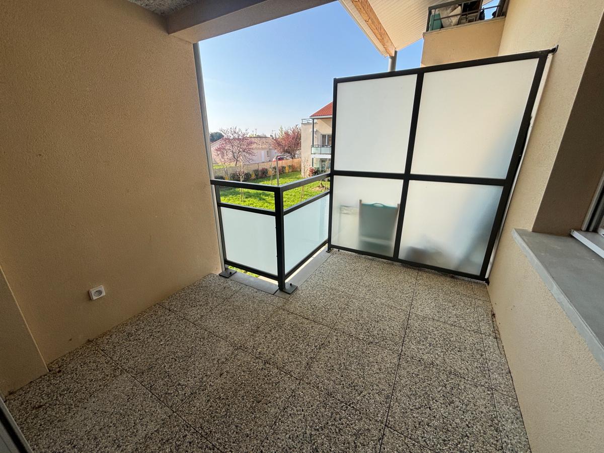 
																			2 pièces - 
																		1er étage - 45m² - 573,57 € - Photo #1