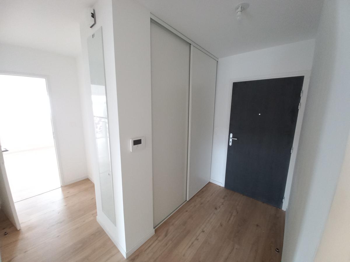 
																																							3 pièces - 
																																						2ème étage - 66m² - 742,04 € - Photo #1