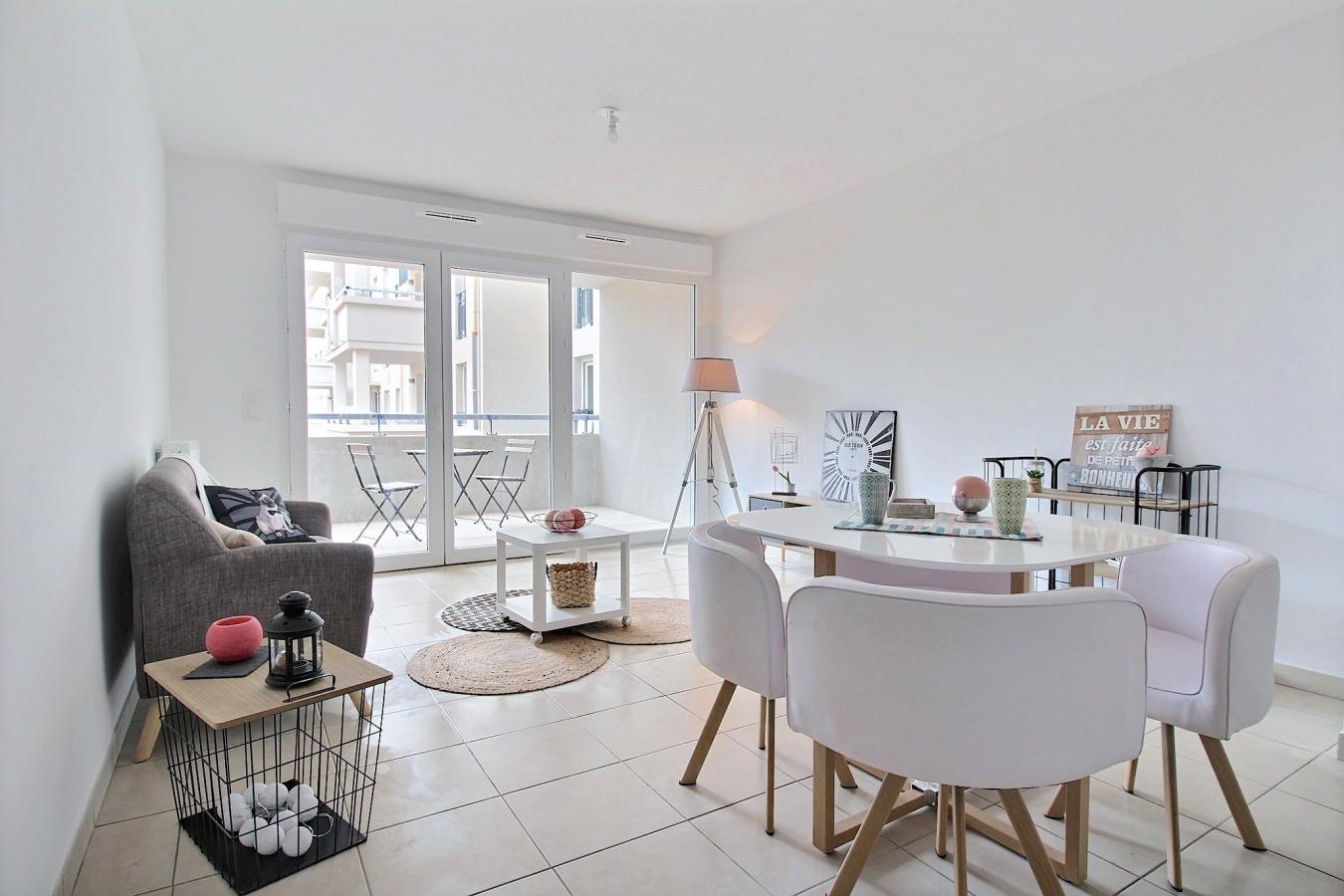 2 pièces - RDC - 43m² - 738,97 € - Photo #0