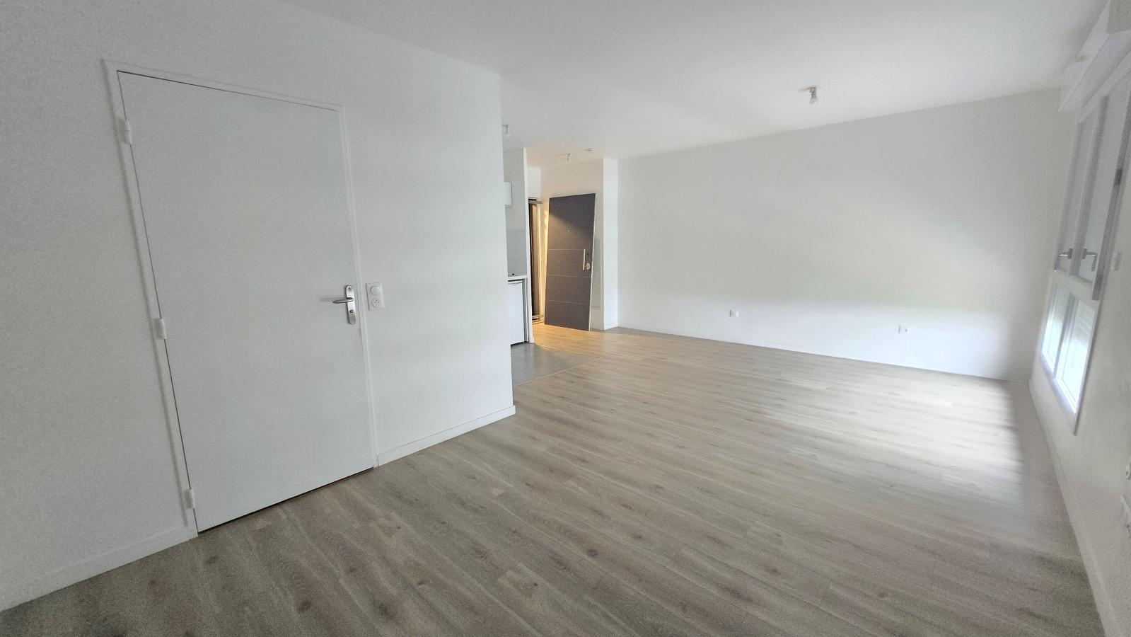5 pièces - 5ème étage - 94m² photo 2
