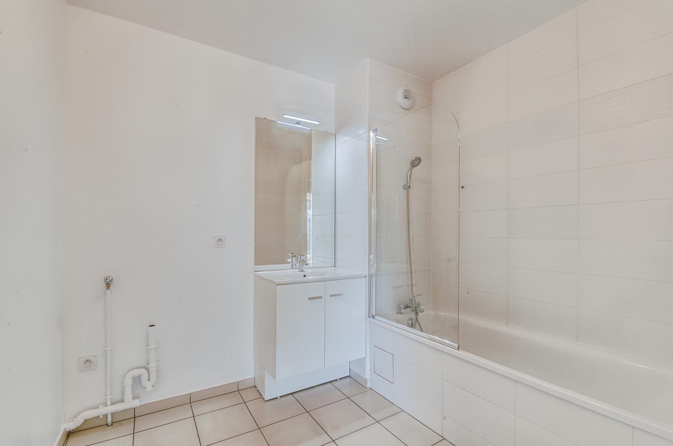 
																																							2 pièces - 
																																						RDC - 41m² - 771,93 € - Photo #4