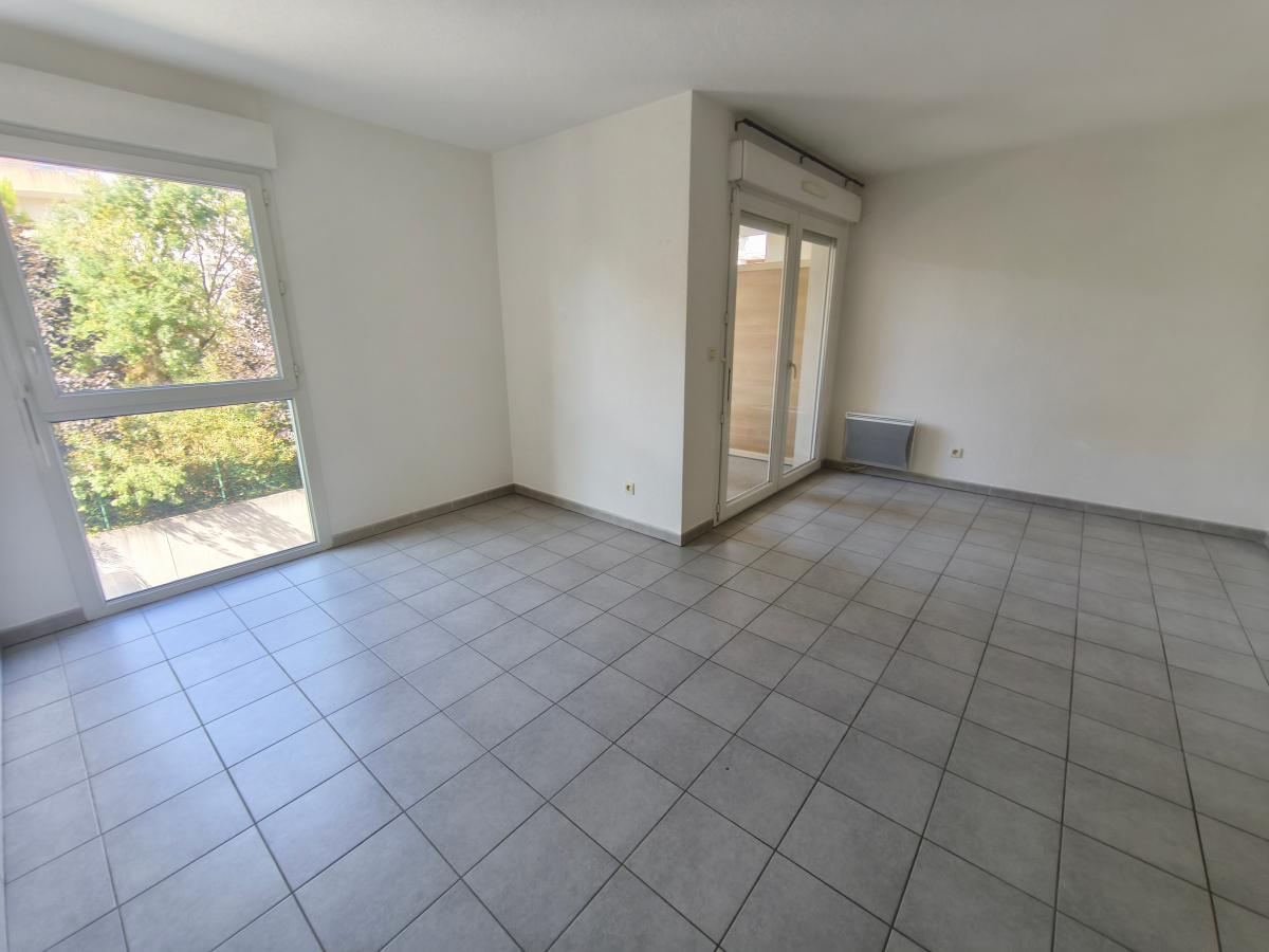 
																																							1 pièce - 
																																						2ème étage - 31m² - 120 000 € - Photo #4