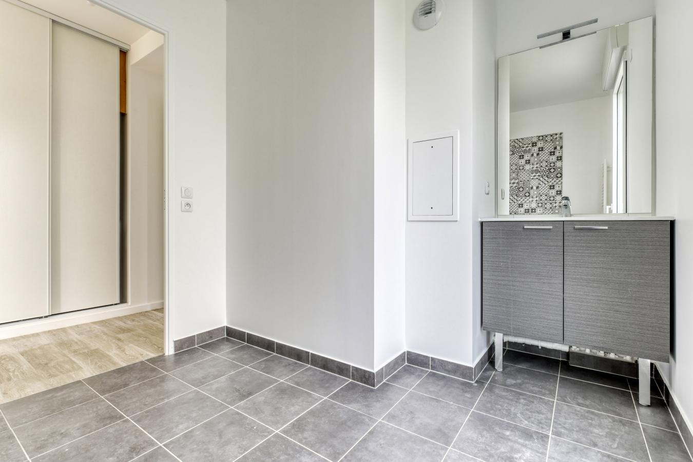 2 pièces - 3ème étage - 44m² photo 5