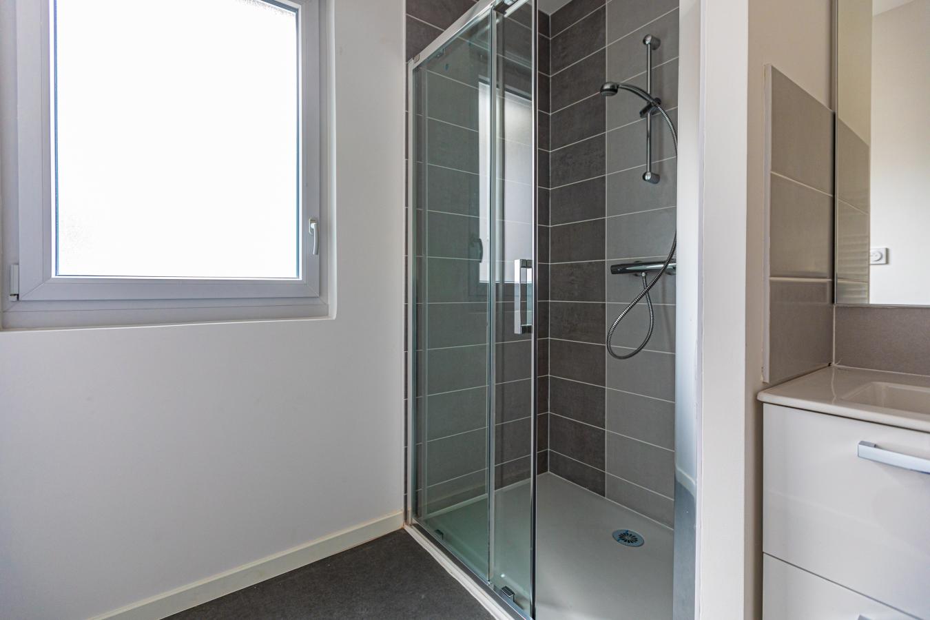 
																																							3 pièces - 
																																						3ème étage - 63m² - 861,18 € - Photo #5