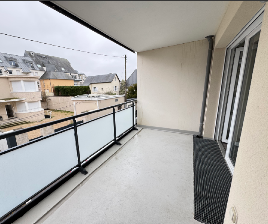 
																			3 pièces - 
																		1er étage - 61m² - 754,61 € - Photo #4