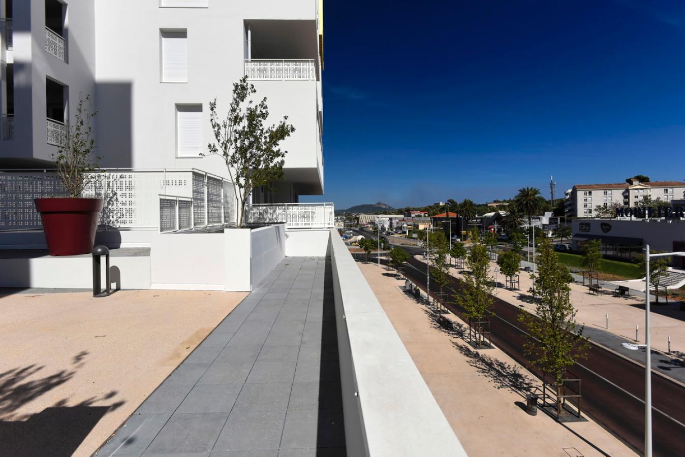 
																			3 pièces - 
																		3ème étage - 66m² - 1 147,62 € - Photo #6