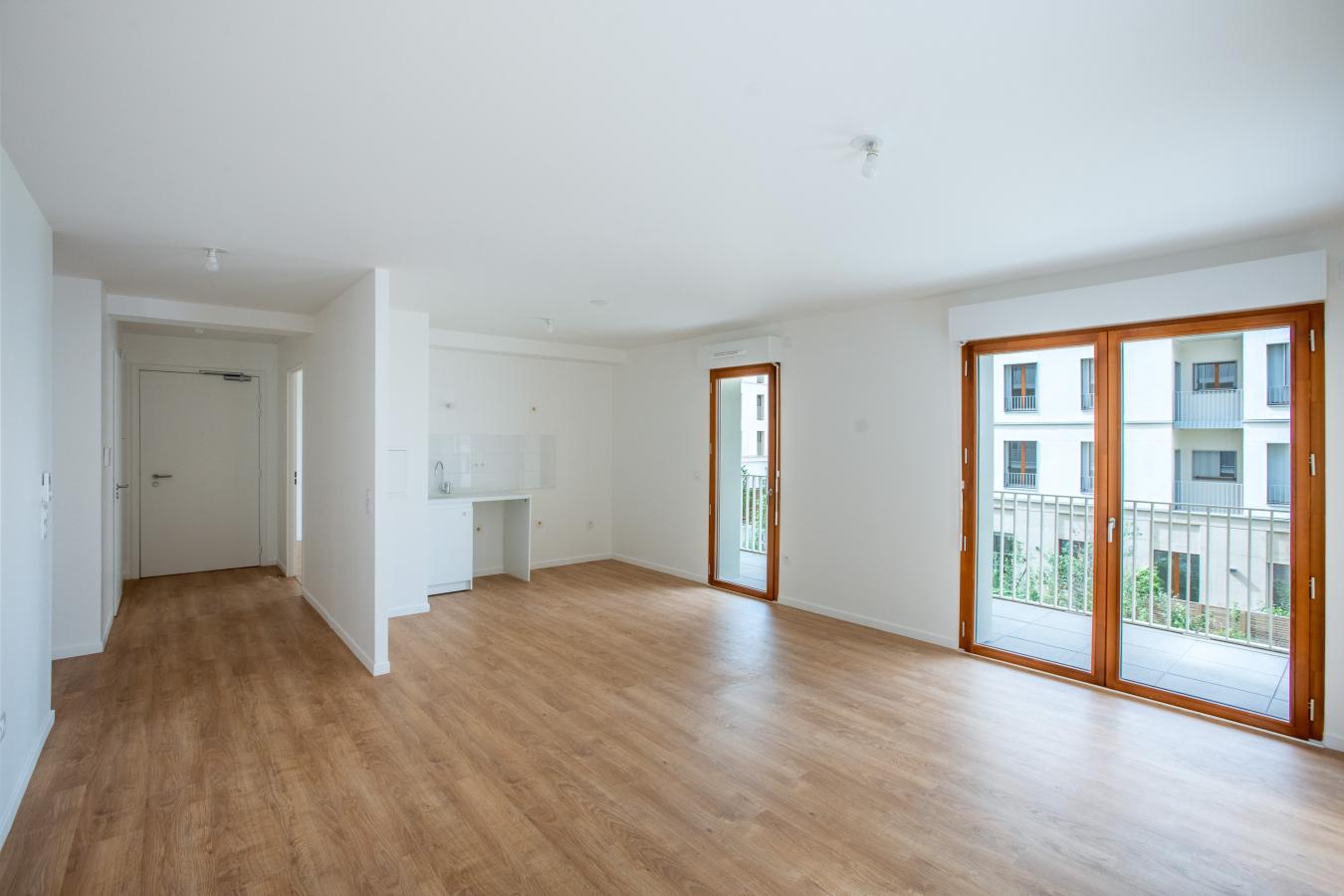 
																																							4 pièces - 
																																						4ème étage - 87m² - 1 737,00 € - Photo #1