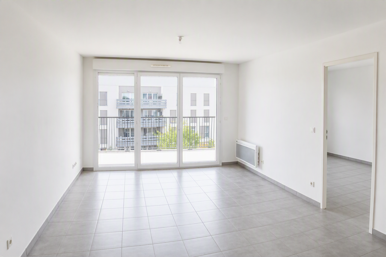 2 pièces - 2ème étage - 49m² - 898,40 € - Photo #2
