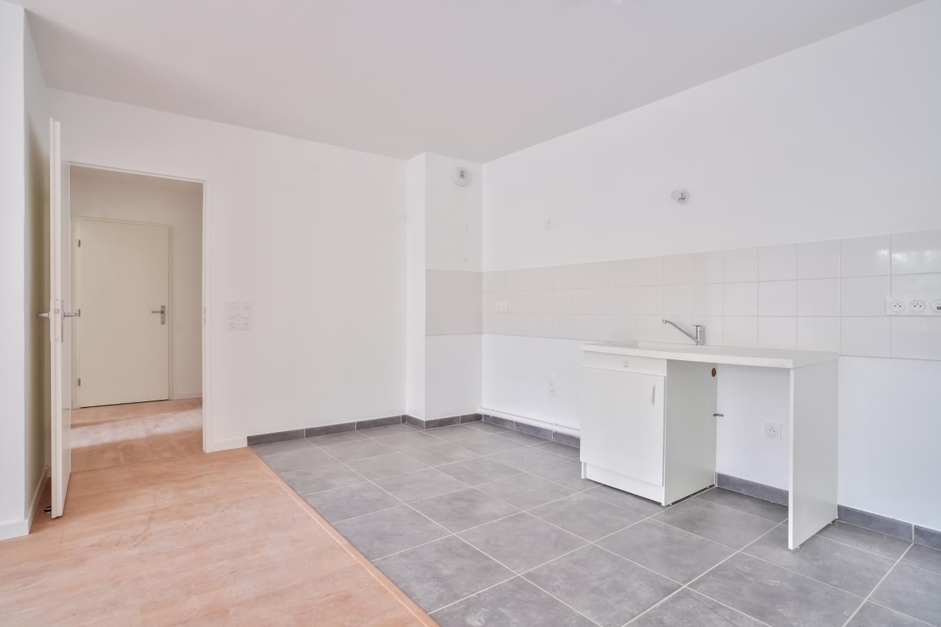 
																			3 pièces - 
																		3ème étage - 70m² - 1 581,61 € - Photo #4