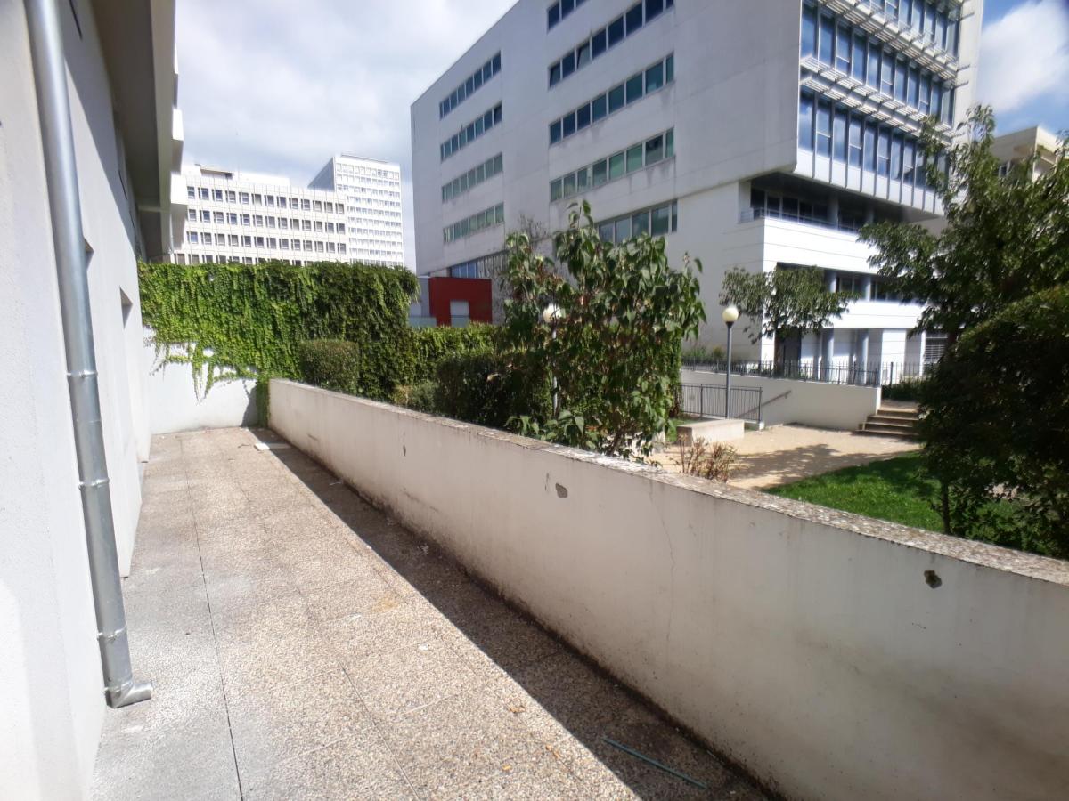 
																			2 pièces - 
																		RDC - 48m² - 609,32 € - Photo #1