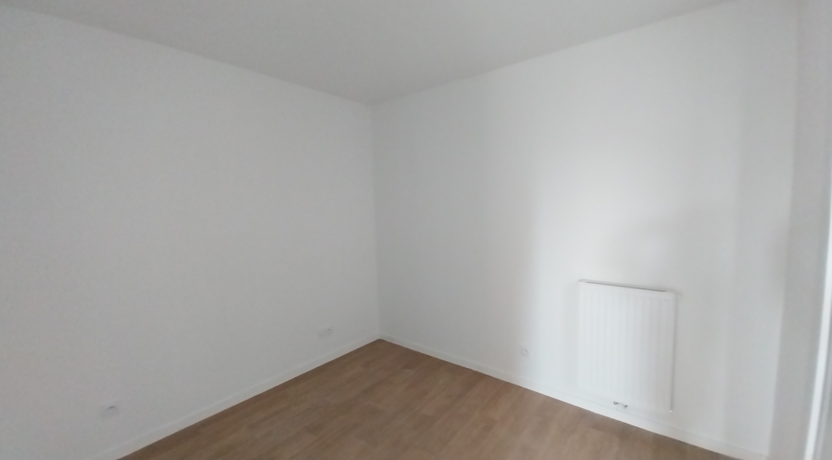 
																																							4 pièces - 
																																						4ème étage - 99m² - 1 086,84 € - Photo #4
