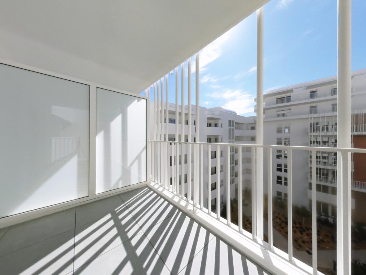 
																																							3 pièces - 
																																						2ème étage - 63m² - 1 221,97 € - Photo #1