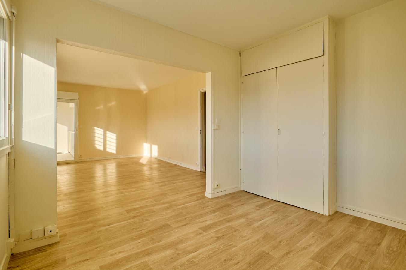 
																																							4 pièces - 
																																						2ème étage - 71m² - 883,94 € - Photo #1