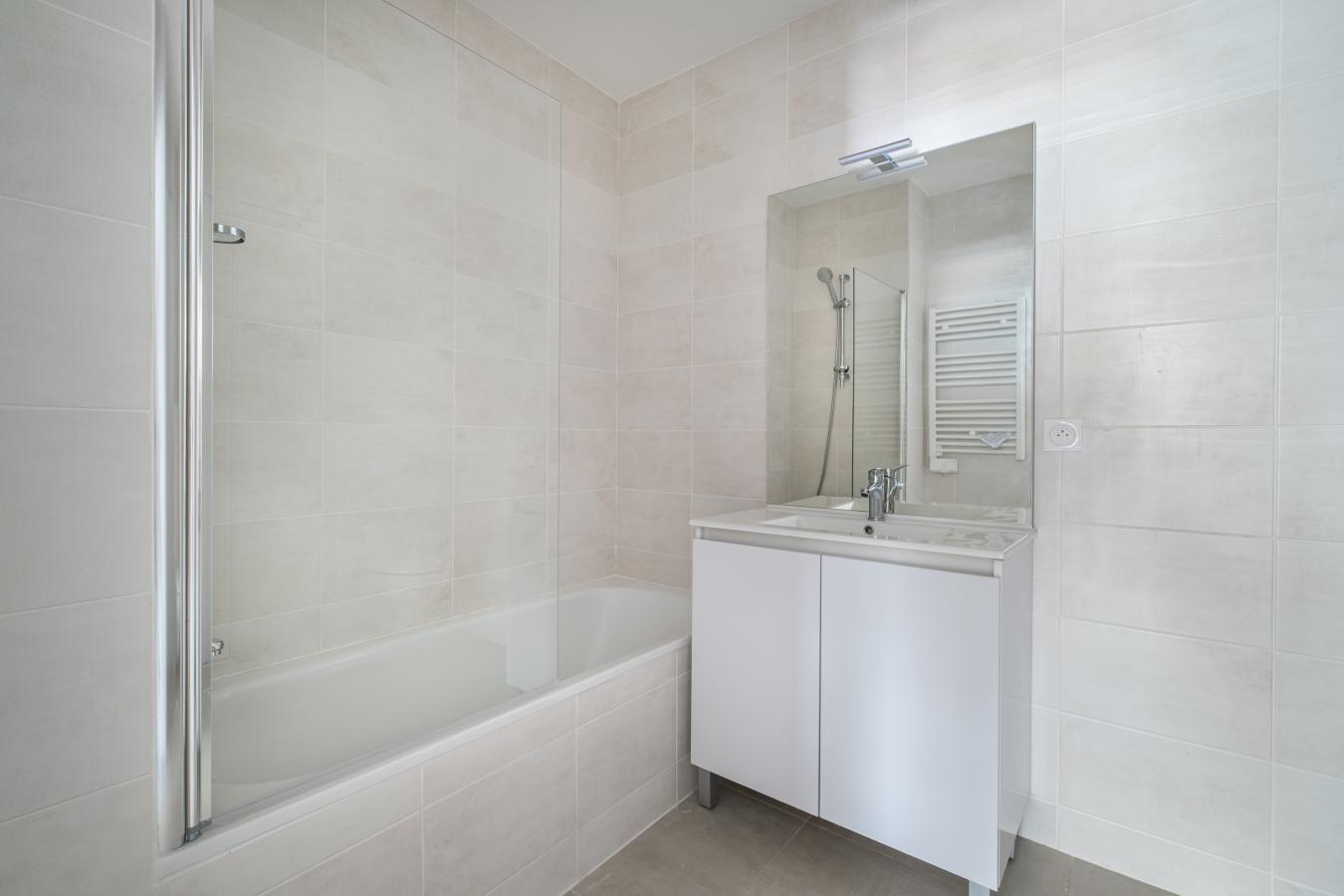 4 pièces - 3ème étage - 101m² - 2 445,17 € - Photo #6