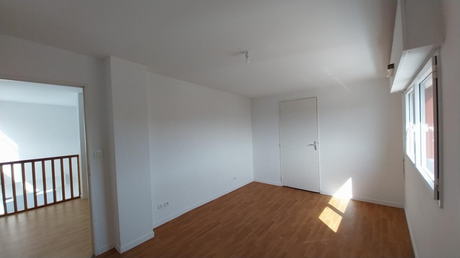 6 pièces - 9ème étage - 126m² - 1 802,31 € - Photo #6