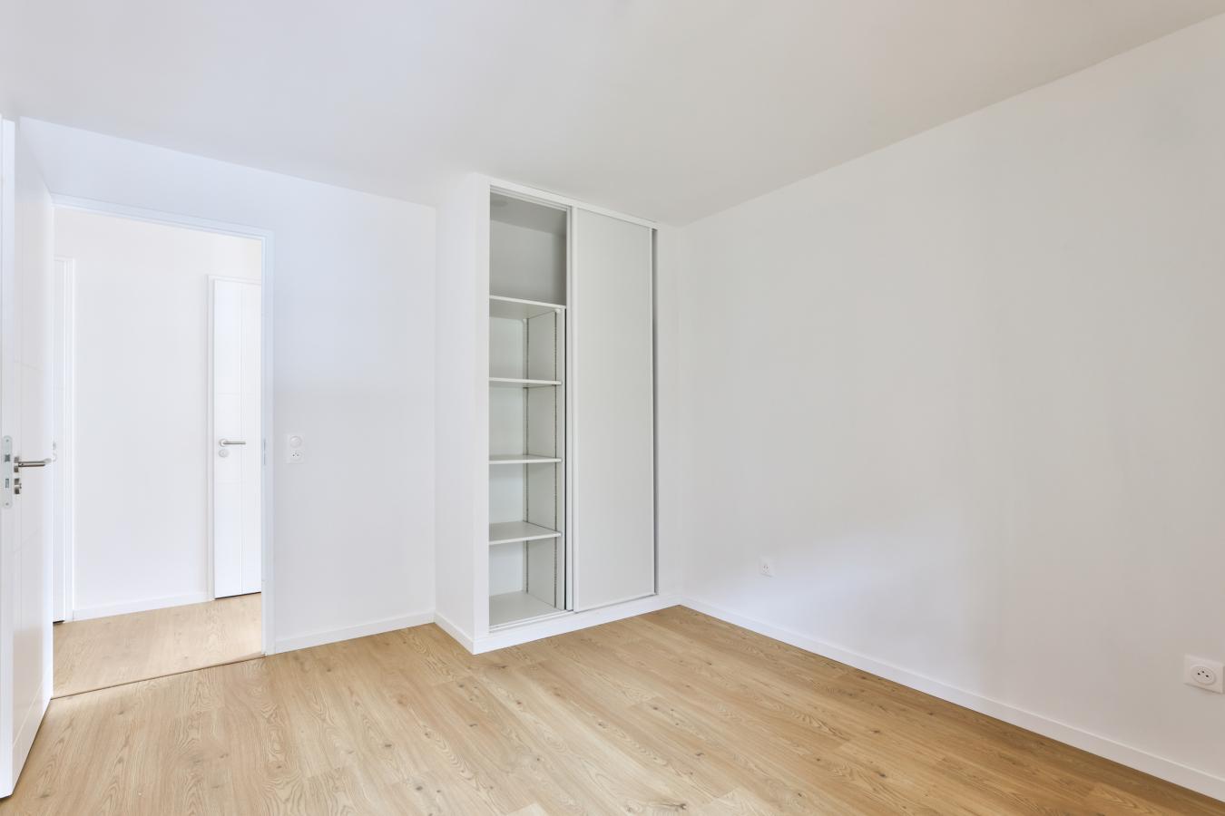 
																																							3 pièces - 
																																						2ème étage - 68m² - 1 253,04 € - Photo #4