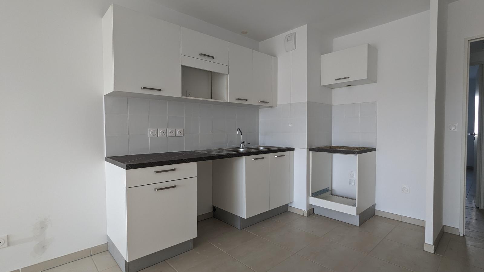 
																																							3 pièces - 
																																						1er étage - 65m² - 771,94 € - Photo #3