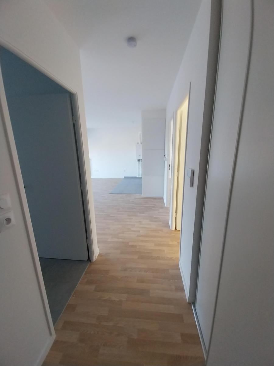 
																																							3 pièces - 
																																						3ème étage - 67m² - 815,25 € - Photo #4
